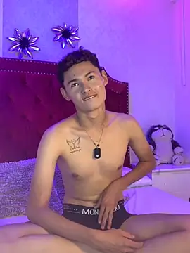 Milan Rizo online show from 11.23.25