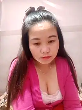 One-two22 online show from 12.04.25