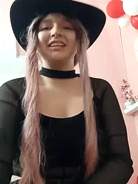 CandySwan online show from 02.16.26