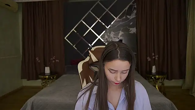 TinyNatalie online show from 12.13.25