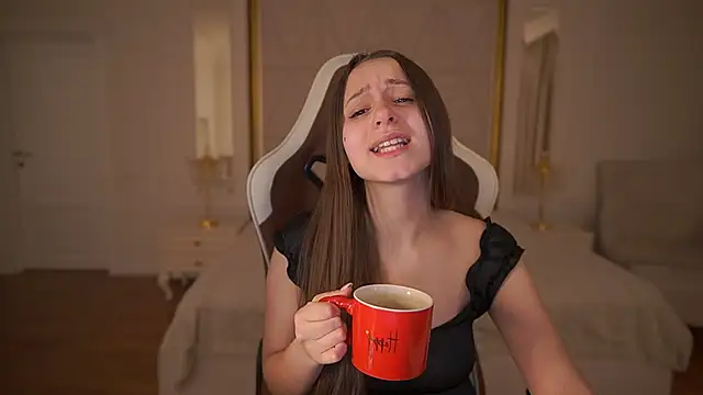 TinyNatalie online show from 02.26.26