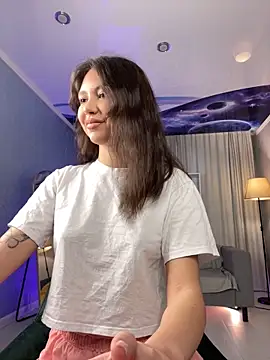 Mia Sleem online show from 11.30.25