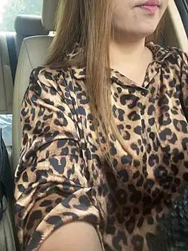 Snapshot of Xiaomili8 chatting on 04.02.26 Xiaomili8 online show from 04.02.26