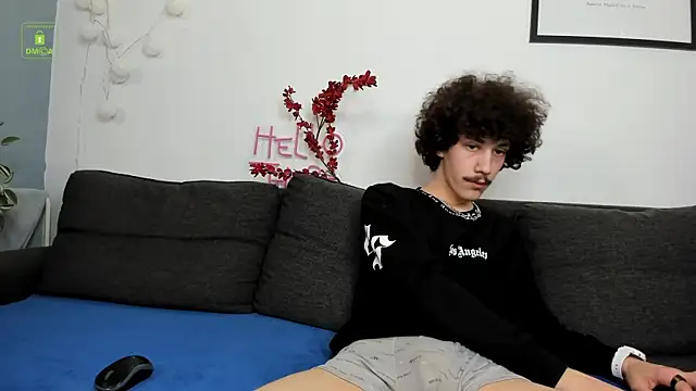 Dilan Wolfe online show from 02.07.26