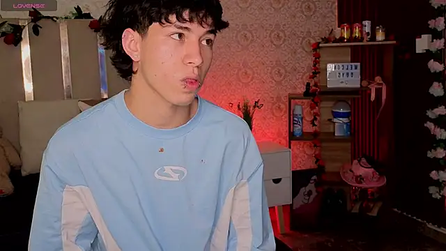 kaelwolf tay online show from 02.26.26