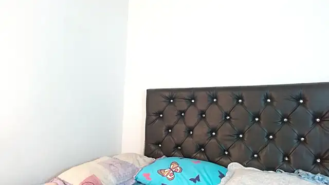 Ameliejoness  online show from 04.11.26