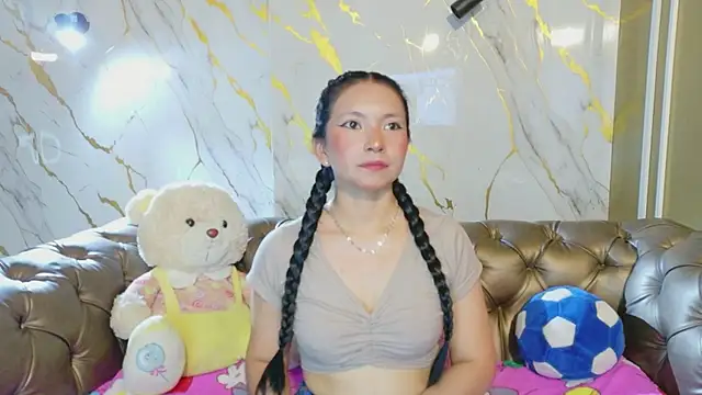 Snapshot of Cloe16_ chatting on 02.13.26 Cloe16 online show from 02.13.26