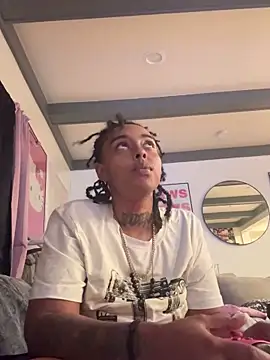 seductivefreak7 online show from 04.04.26