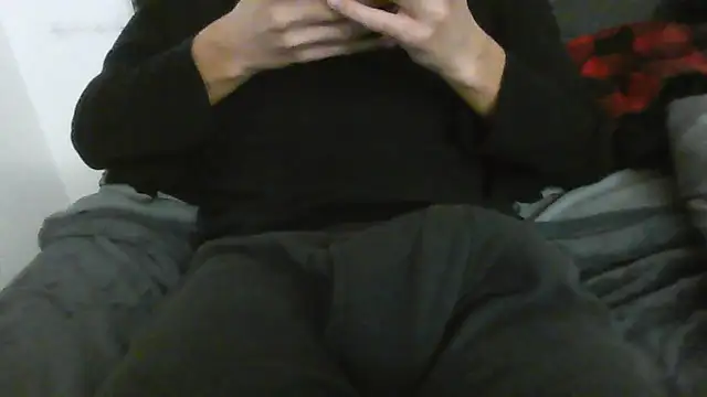 Snapshot of latinman7944 chatting on 01.19.26 latinman7944 online show from 01.19.26