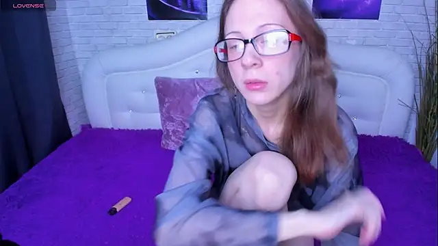 BrielleSummer4u online show from 11.27.25