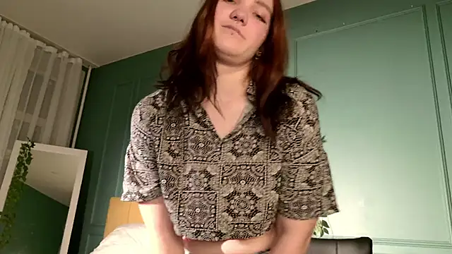 Snapshot of softy_focus chatting on 11.27.25 softy focus online show from 11.27.25