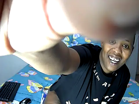 SexyCurves9 online show from 11.28.25