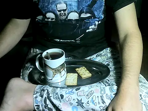 Snapshot of OreCam chatting on 02.01.26 OreCam online show from 02.01.26