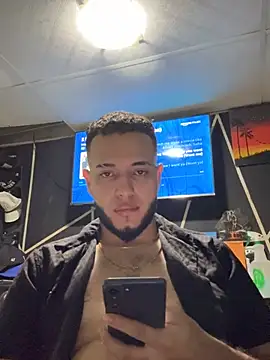 Snapshot of tratosucio chatting on 03.19.26 tratosucio online show from 03.19.26
