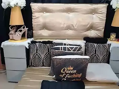 SexyPetiteAra online show from 11.26.25