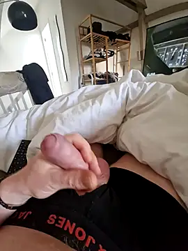 Mangeur44  online show from 03.15.26