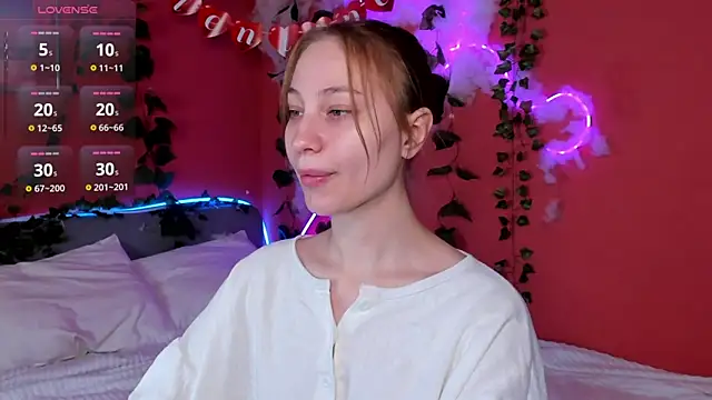 lally cute online show from 02.25.26