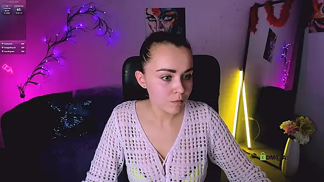 Snapshot of miss_toxic69 chatting on 12.04.25 miss toxic69 online show from 12.04.25