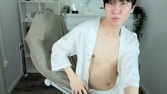 YugoAsian online show from 02.20.26