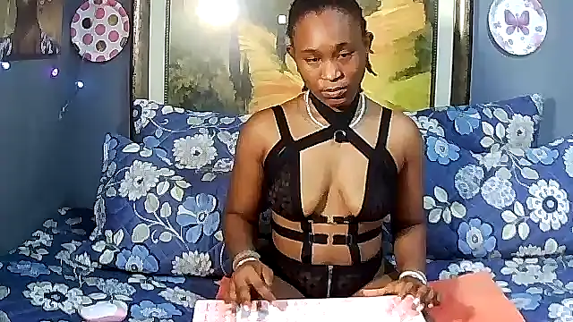 JuicyEbonyGoddess online show from 03.22.26