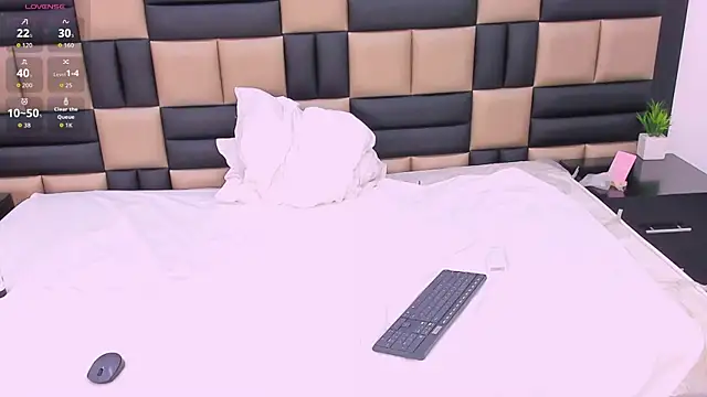 JessicaBosch online show from 12.13.25