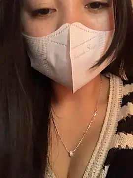 Snapshot of lana-kan chatting on 02.15.26 lana-kan online show from 02.15.26