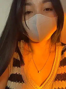 Snapshot of lana-kan chatting on 02.26.26 lana-kan online show from 02.26.26