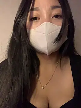 Snapshot of lana-kan chatting on 02.28.26 lana-kan online show from 02.28.26