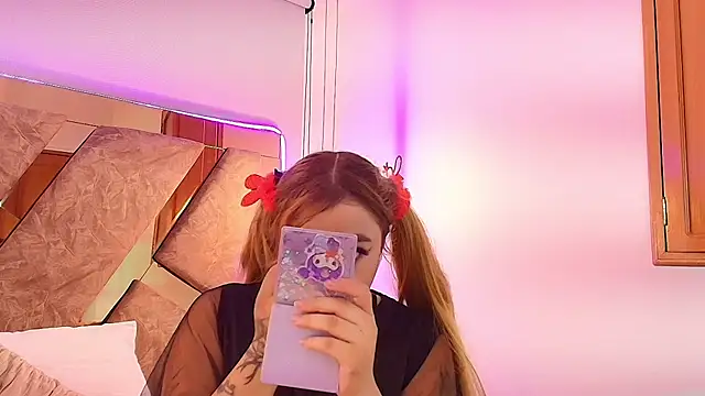 emma cook  online show from 11.27.25