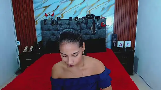 Meryandcris online show from 04.14.26