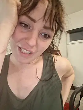  pig eyes  online show from 03.04.26