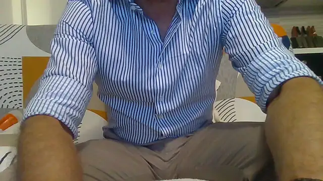 Snapshot of Eroshotlicker chatting on 07.06.26 Eroshotlicker online show from 07.06.26