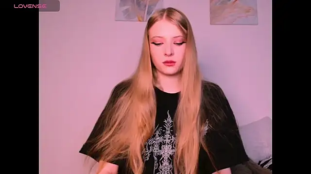  Milana Sparkl75  online show from 01.07.26