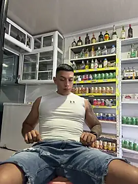 OliverWest04 online show from 06.10.26