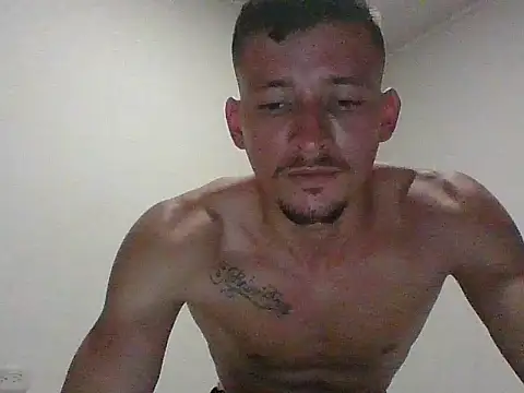 Snapshot of monojerez chatting on 12.21.25 monojerez online show from 12.21.25