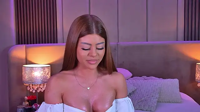 StephanieYves online show from 06.10.26