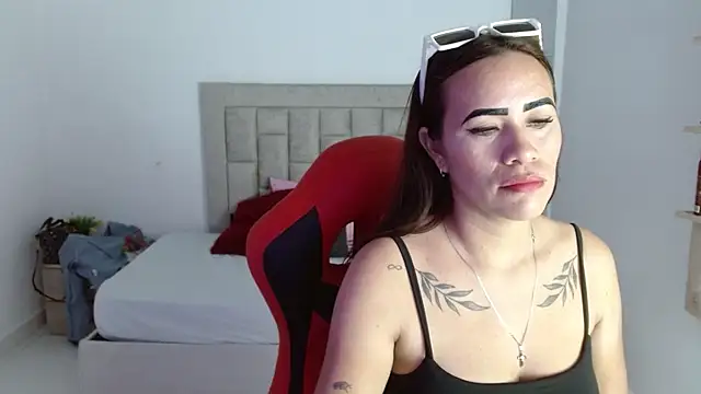 Kim-Fiori online show from 11.28.25