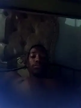 Cuteyuuboy2086 online show from 11.28.25