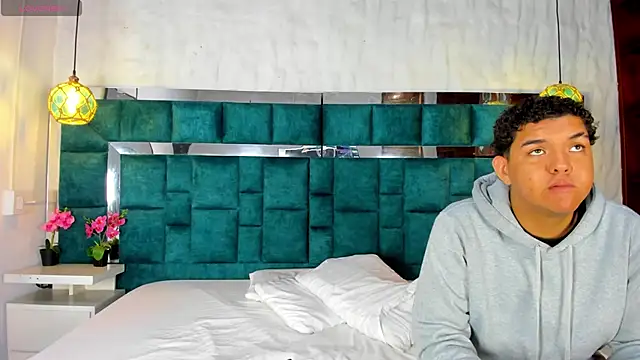  bonnyandclyde online show from 03.16.26