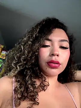 VictoriaaRose online show from 11.30.25