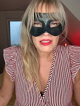 SophieFinely online show from 07.17.26