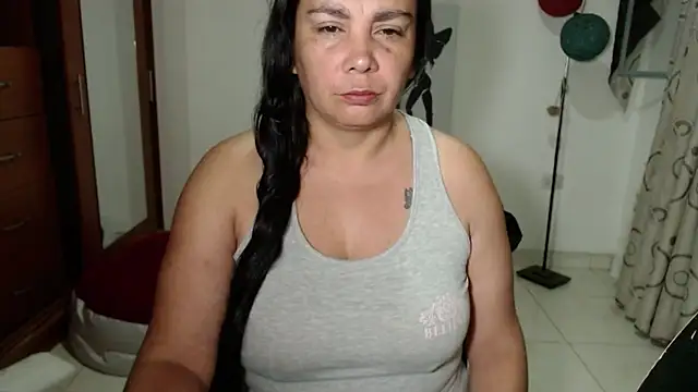 vivian-milf online show from 04.11.26