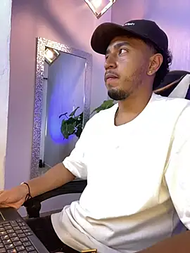 Brand Collins online show from 04.12.26