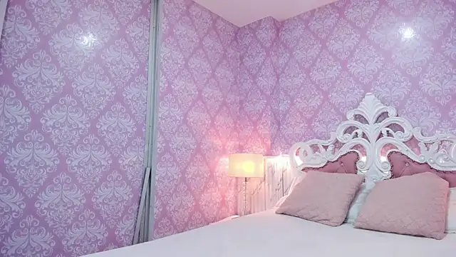 sarah sluty online show from 04.07.26