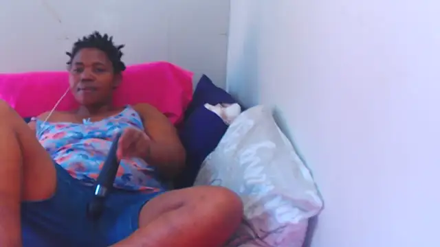 Snapshot of KittyPussyZA chatting on 02.03.26 KittyPussyZA online show from 02.03.26