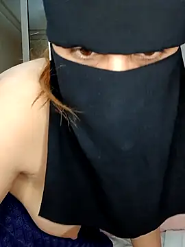 Snapshot of Ghizosexx69 chatting on 03.31.26 Ghizosexx69 online show from 03.31.26