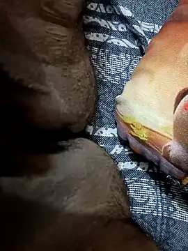 chiyalove online show from 11.30.25