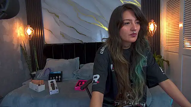 Dark Dominika online show from 05.25.26