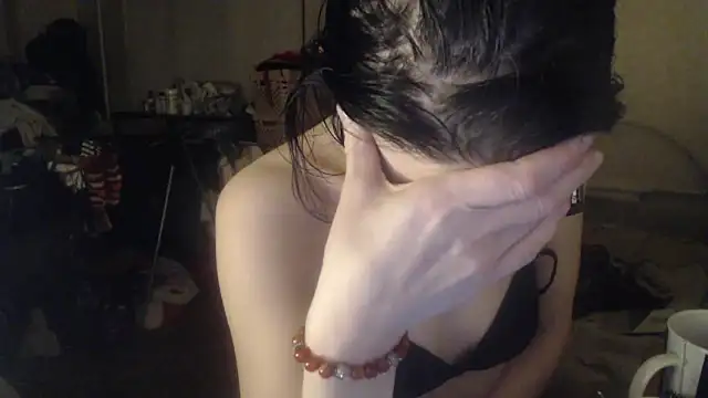 MerryStar online show from 12.22.25