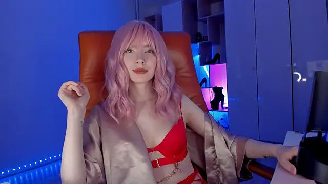 Mistress Iris online show from 05.10.26